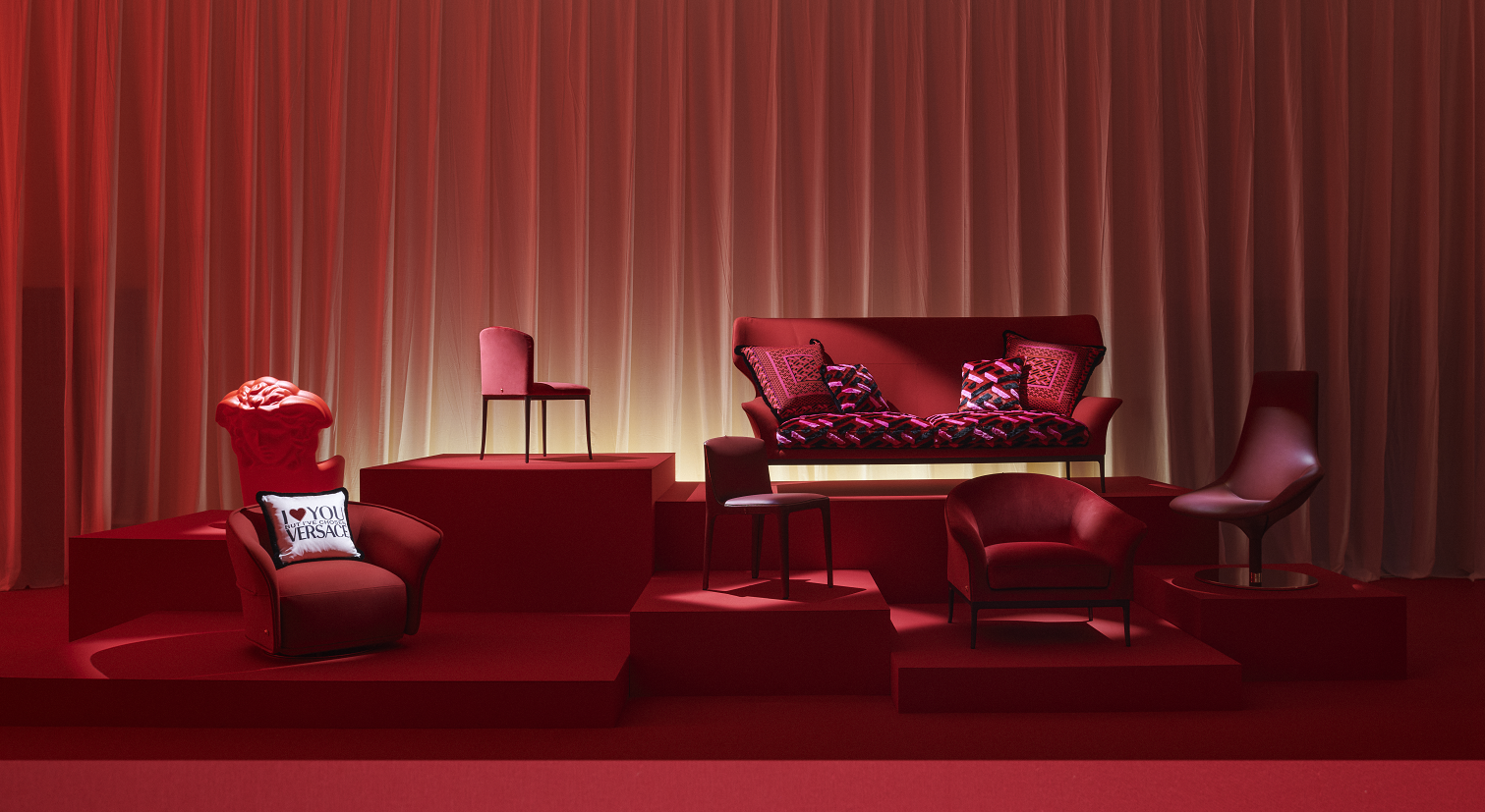 Versace Home Collection I Sasha Bikoff I arkitectureonweb