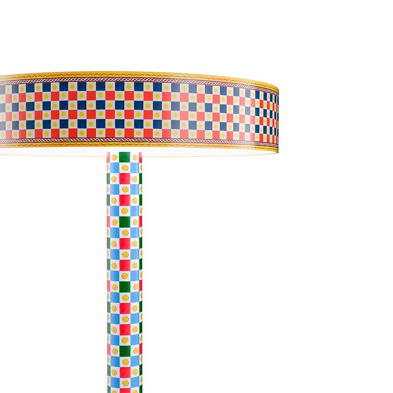 Iside lampada da lettura