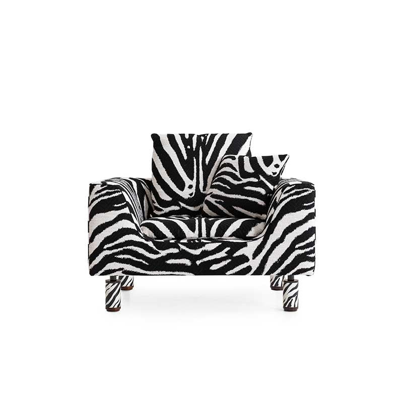 dolce-gabbana-casa-bucaneve-armchair-zebra-front