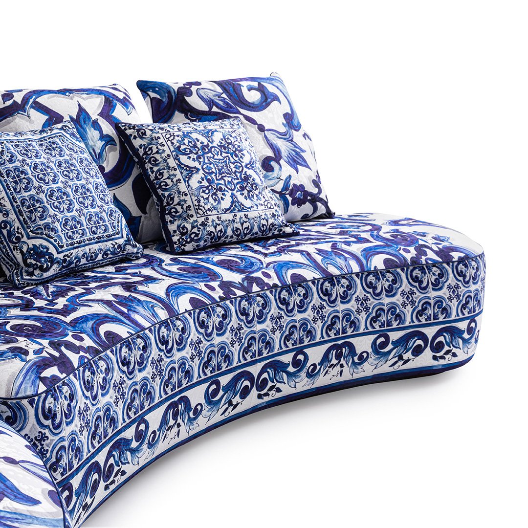 dolce-gabbana-casa-calla-sofa-blu-mediterraneo-detail