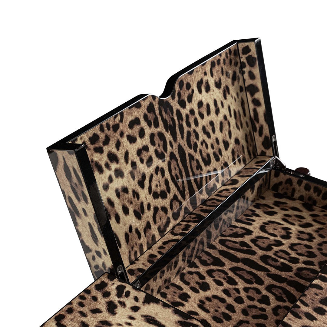 dolce-gabbana-casa-concordia-console-leopardo-detail