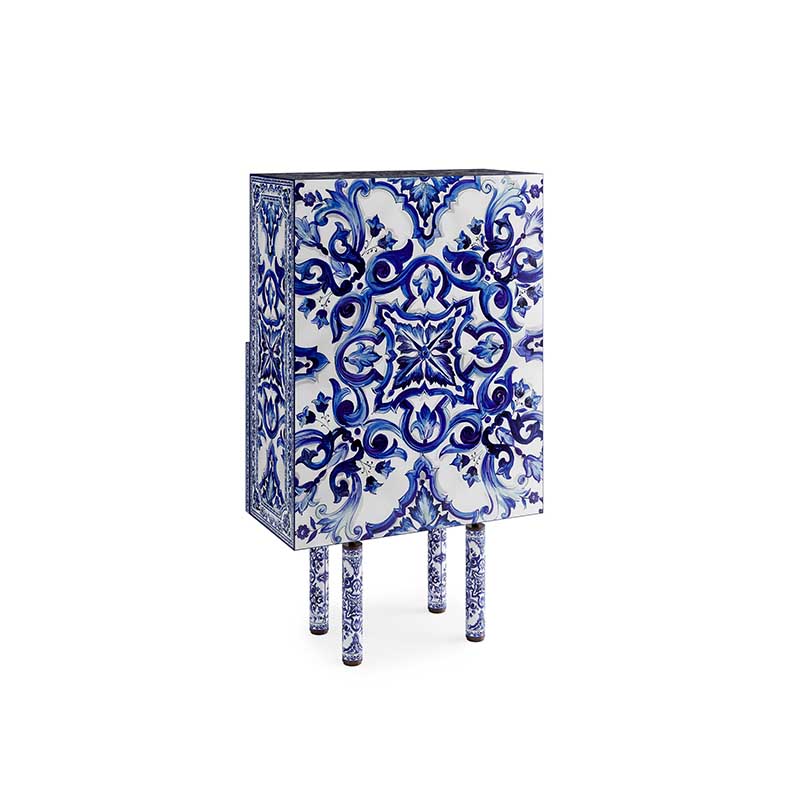 dolce-gabbana-casa-eolo-tall-cabinet-blu-mediterraneo