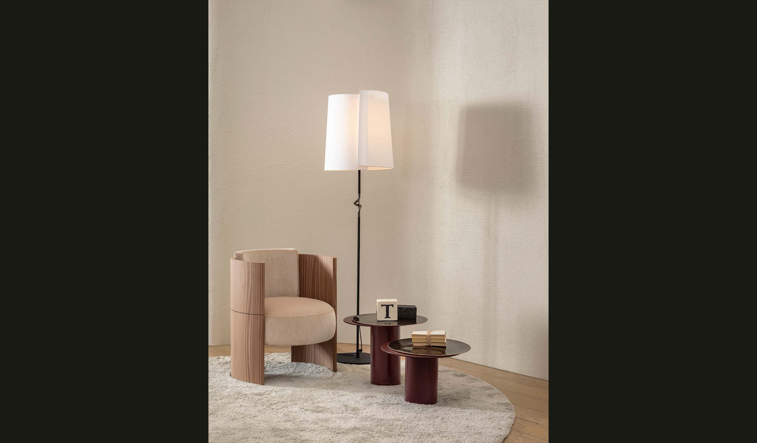 Trussardi Casa - Hug floor lamp_foto ambientata-1