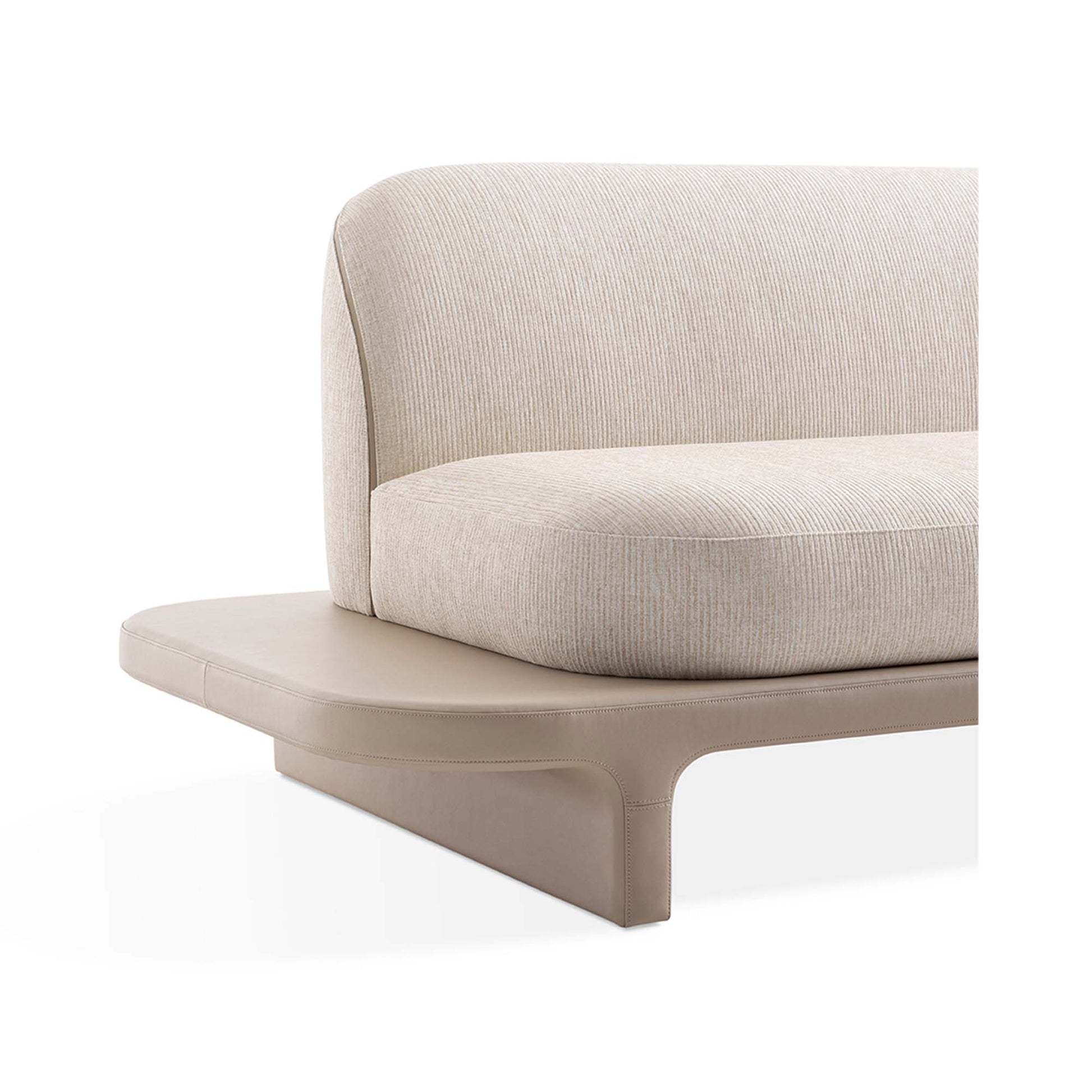 Neli Sofa