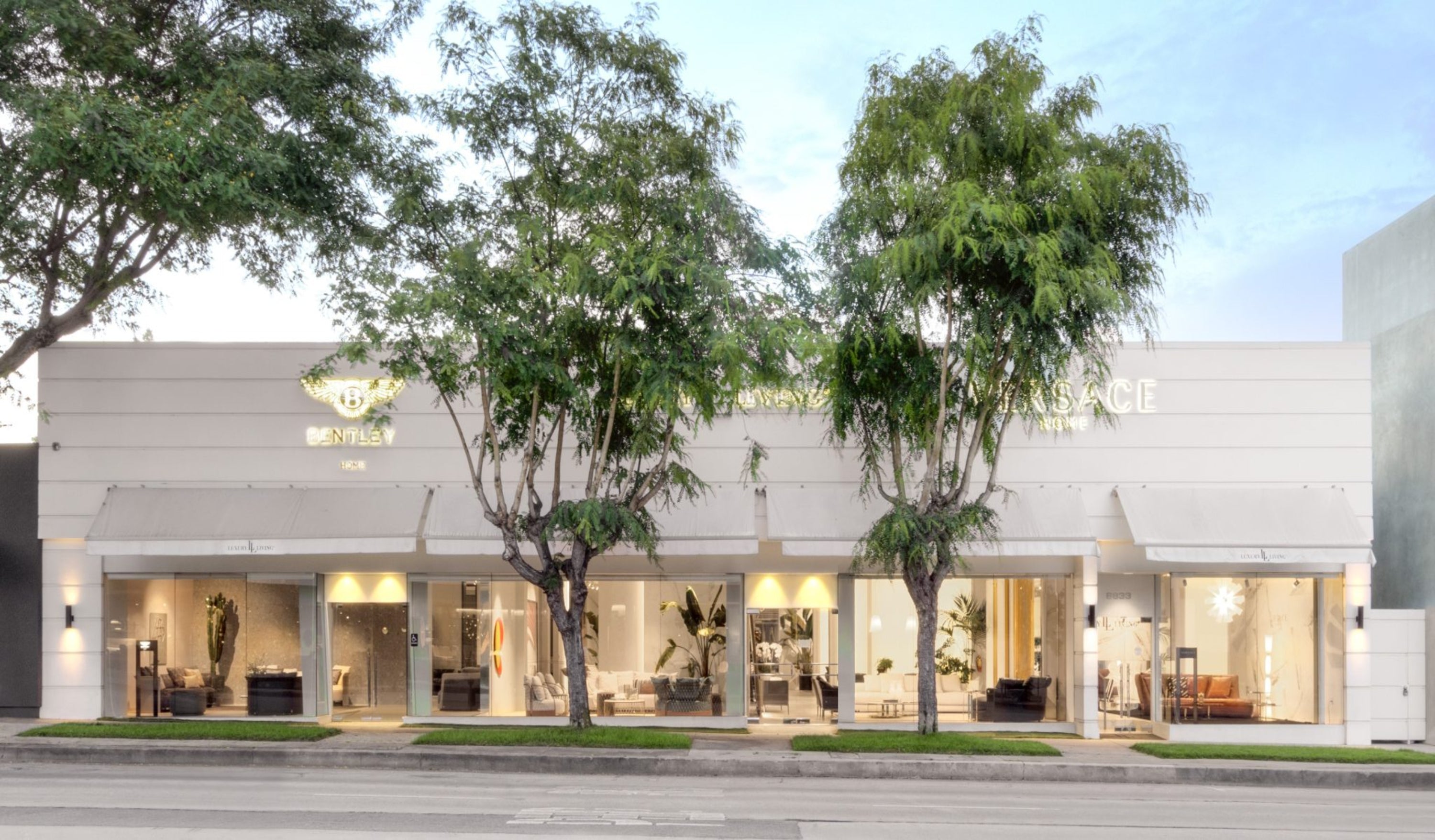 LUXURY LIVING LOS ANGELES – Luxury Living Group