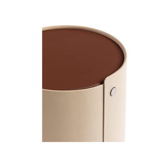 Hug coffee table