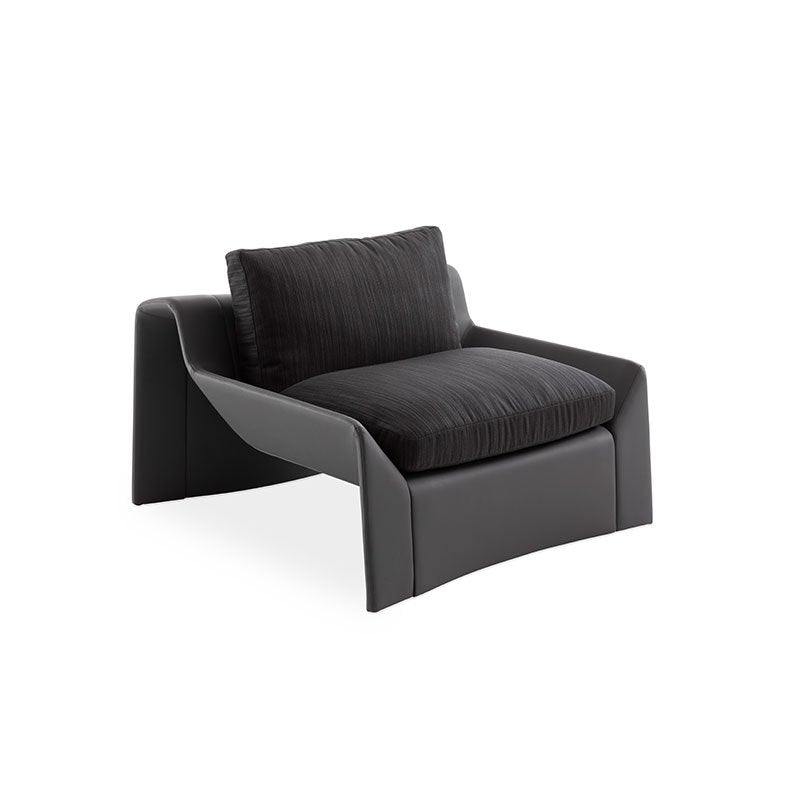 bugatti-home-chiron-armchair-black-front