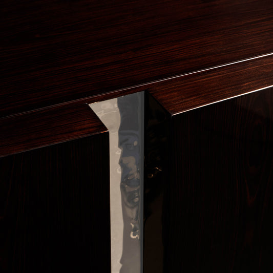 Midnight cabinet medio