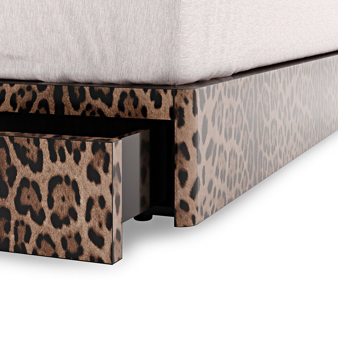 dolce-gabbana-casa-perseo-bed-leopardo-detail