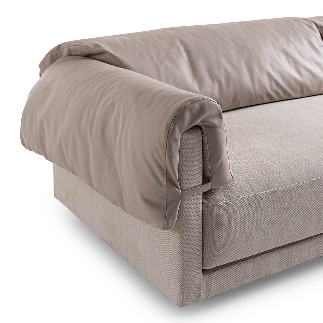 luxence-luxury-living-jet-set-soft-sofa-detail