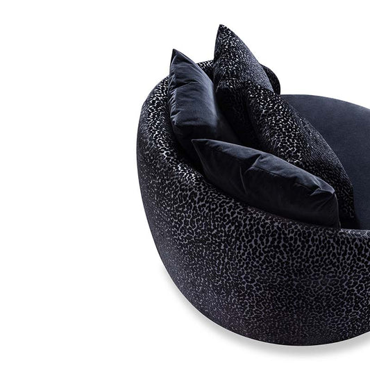 luxence-luxury-living-liza-loveseat-black-detail