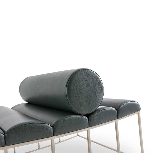 luxence-luxury-living-mille-chaise-lounge-detail-cushion-2