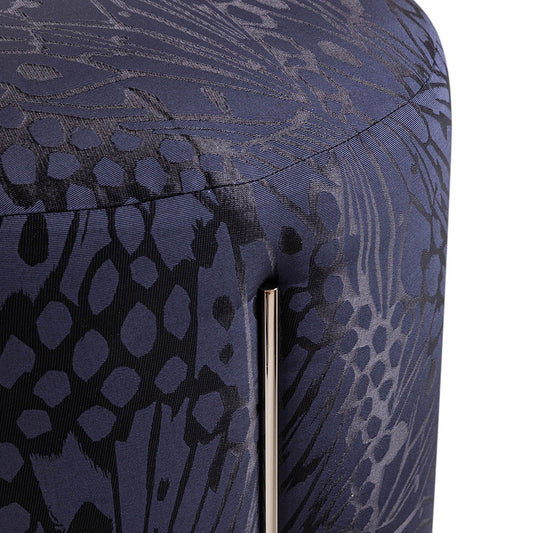 luxence-luxury-living-roxy-ottoman-detail