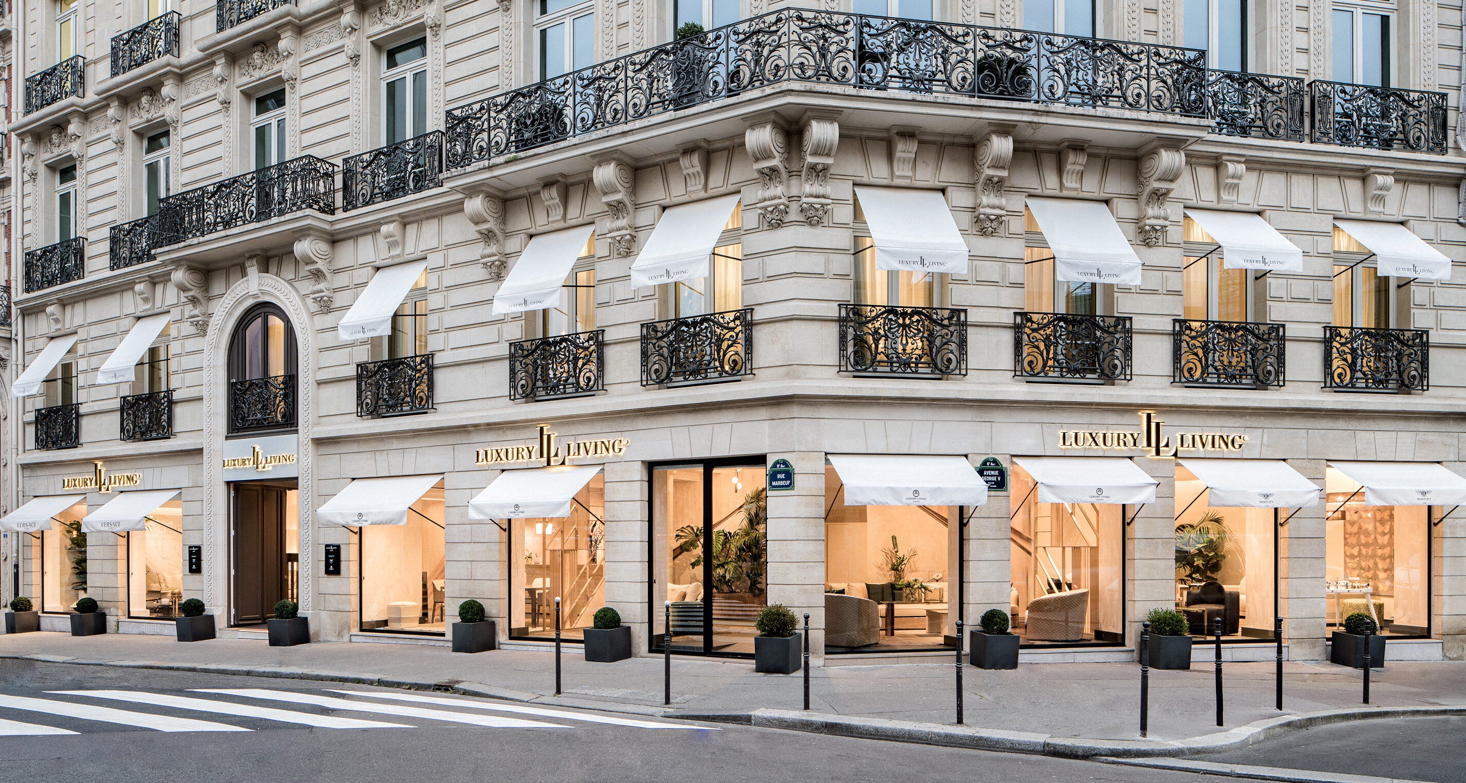 Luxury Living Paris facade 
