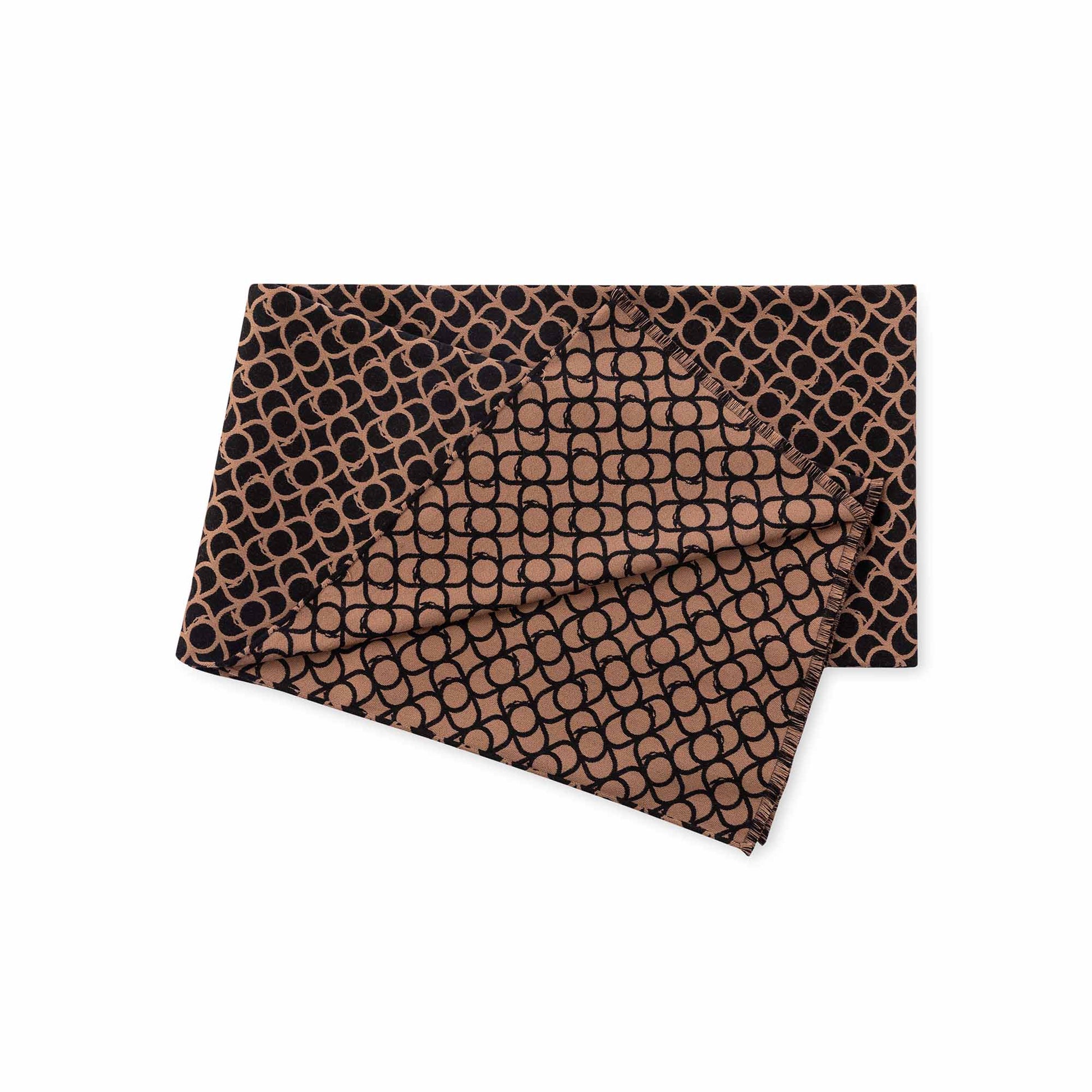 Circle Allover throw