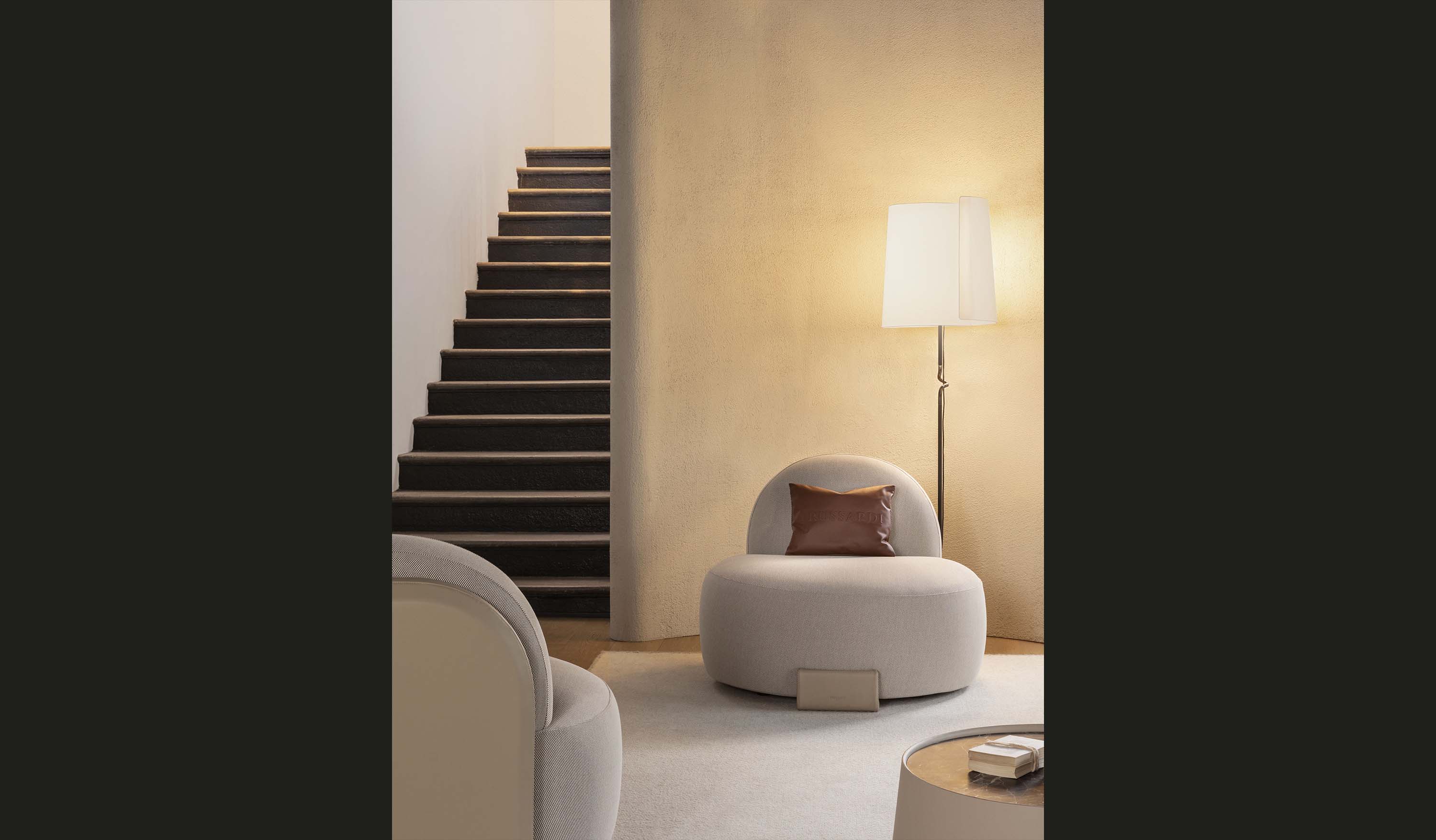 Trussardi Casa - Comfy Armchair_ foto ambientata-1