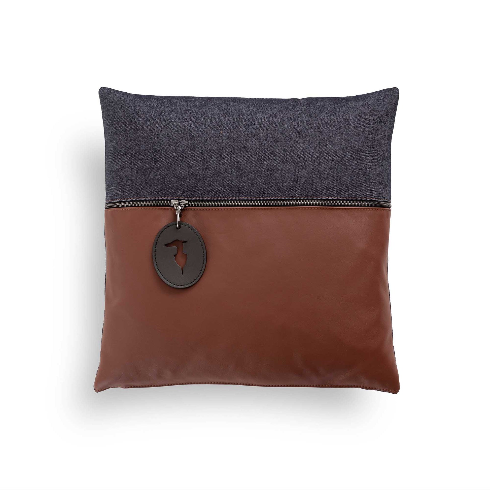 Charm Cushion