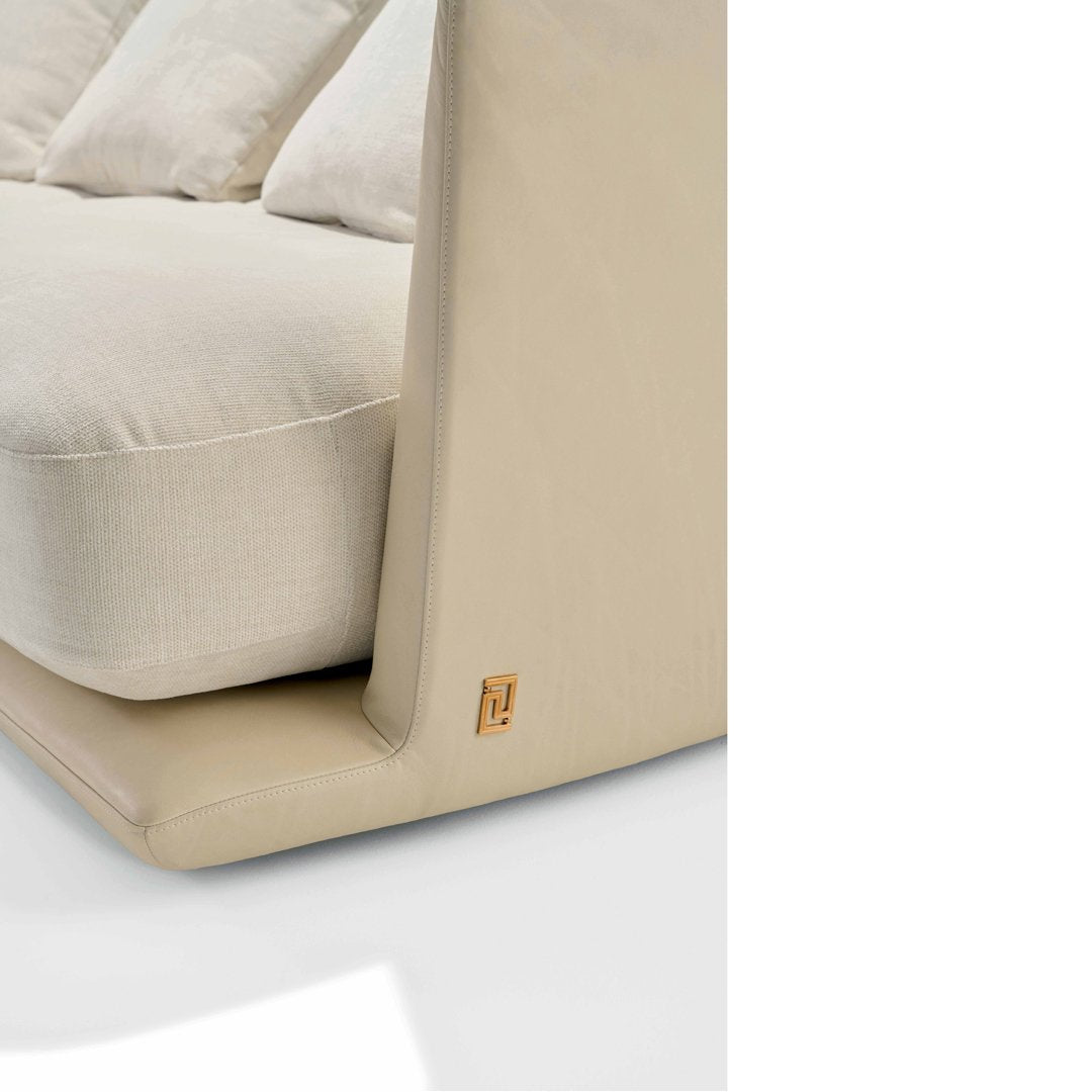 versace-home-la-greca-4-seater-sofa-detail