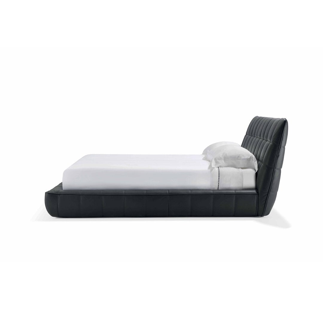 versace-home-la-medusa-bed-lateral