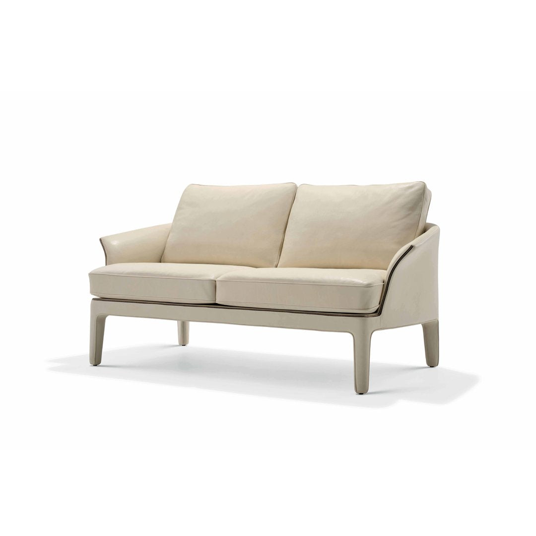 versace-home-medusa-trono-sofa